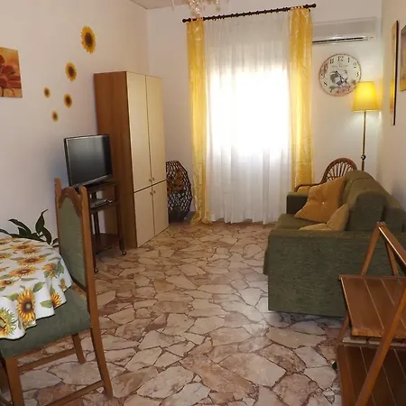 Casa Vacanze Nonna Lalla Apartamento *